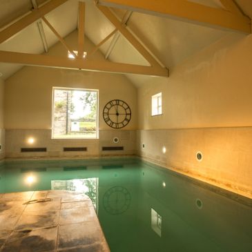 Private Pool Thorpe Cloud View Holiday Cottage