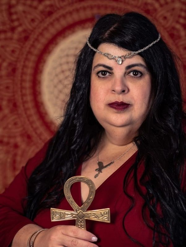 Aislin holding an Egyptian Ankh