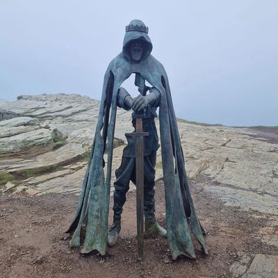 King Arthurs Statue at Tintagel Castle