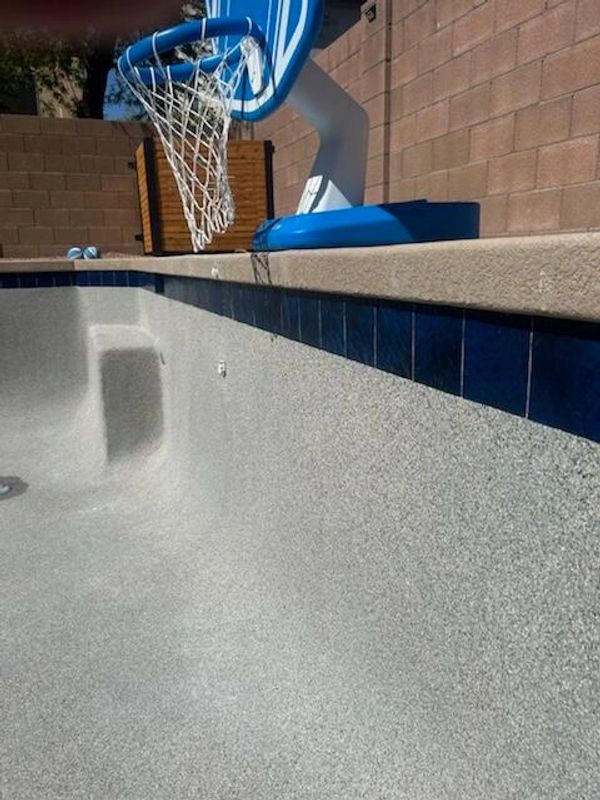 Pool Tile Cleaning