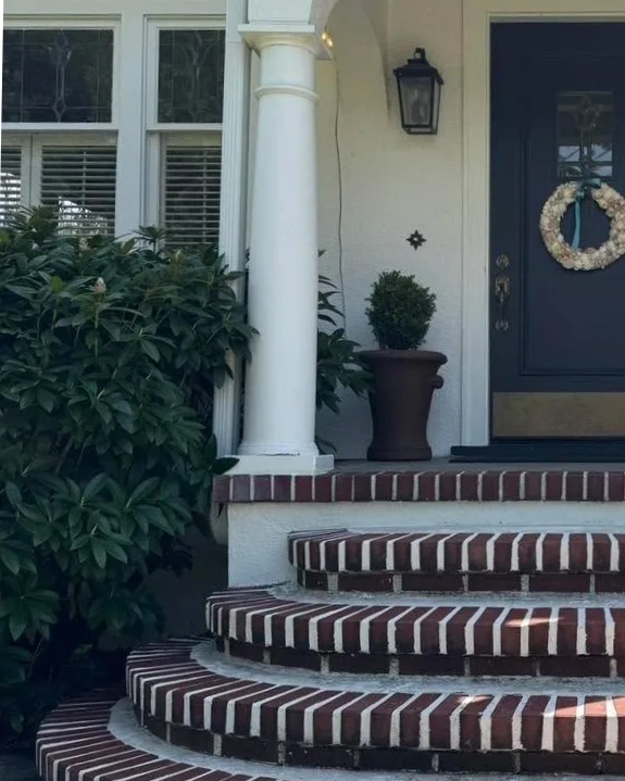 eco-friendly house washing West Seattle home