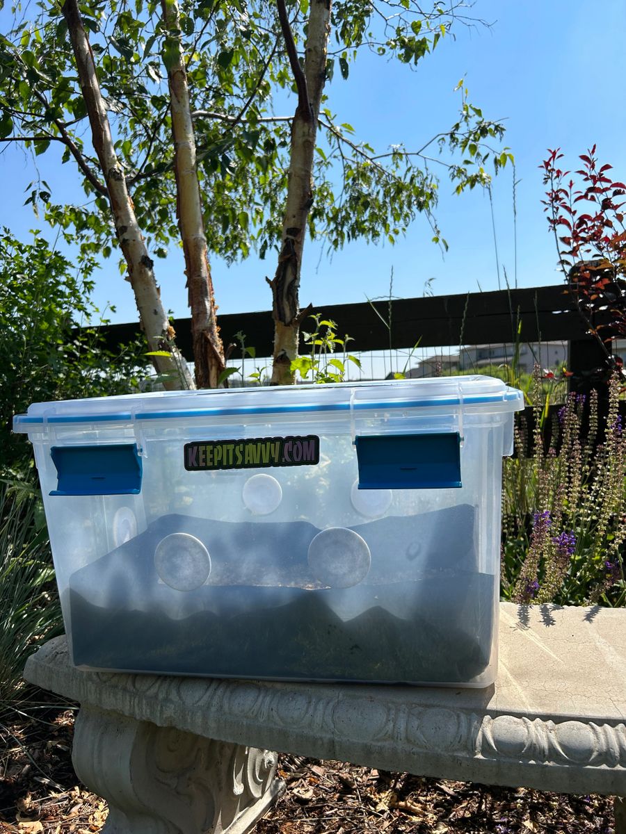 54 Quart Monotub w/ (2) Liners