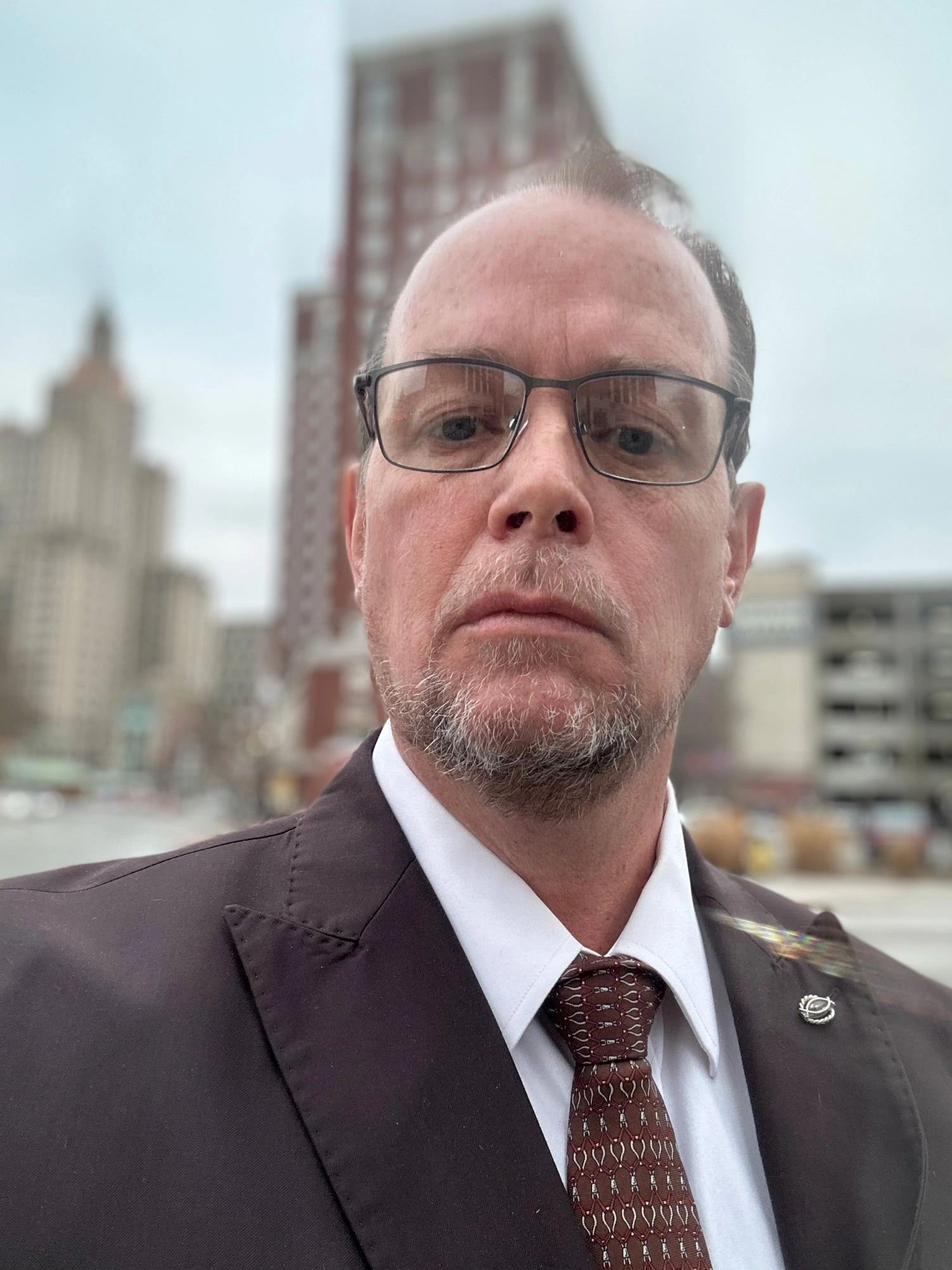 Michael English: A Mayor for Providence, Rooted in Our Community
Michael English is a lifelong resid