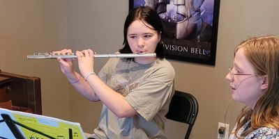 Flute Lessons in Gretna. Flute Lessons West Omaha. Beginner Flute Lessons. How to Play Flute.