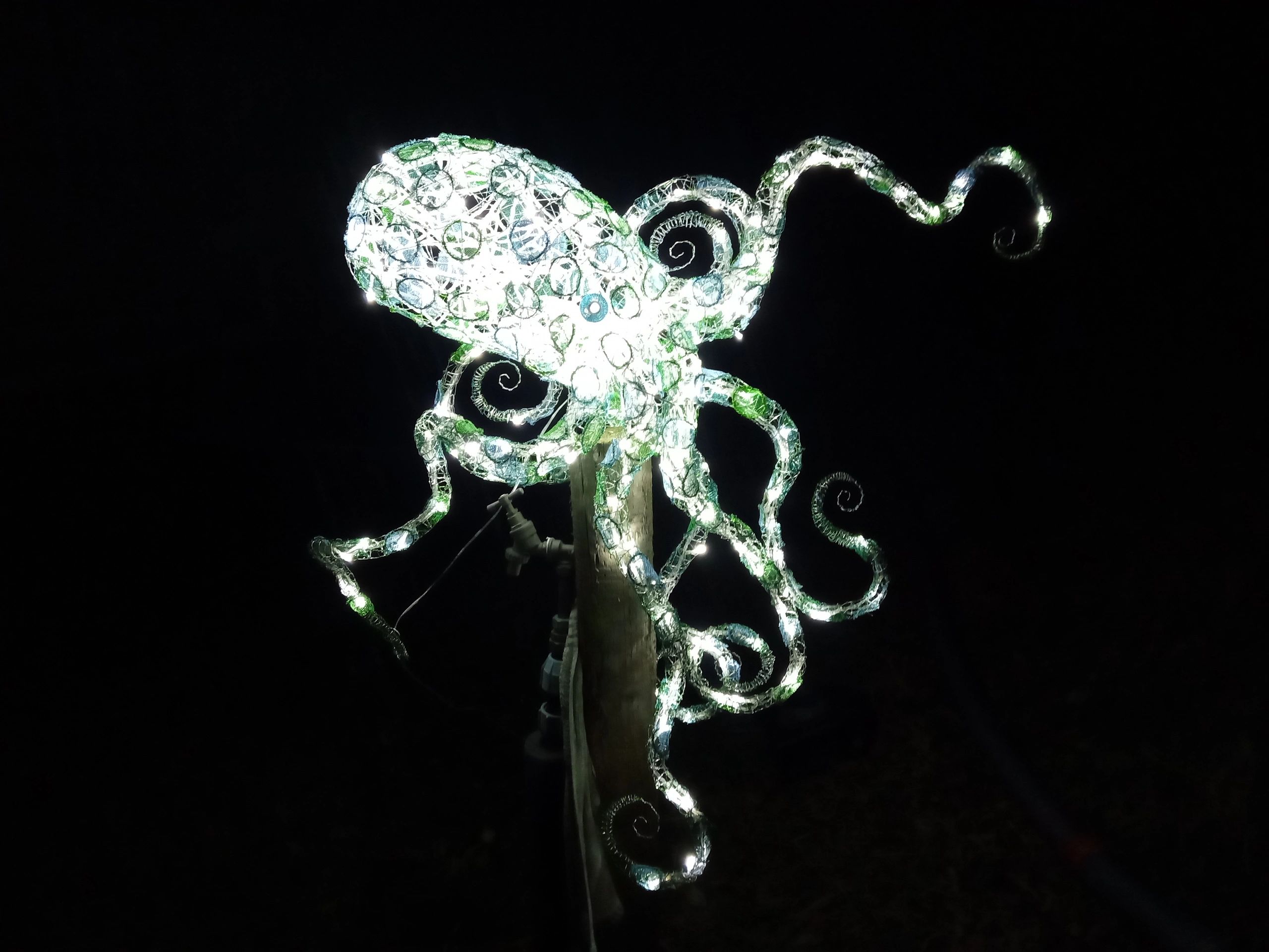 Kraken sculpture