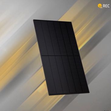 Premium solar panel REC Alpha Black