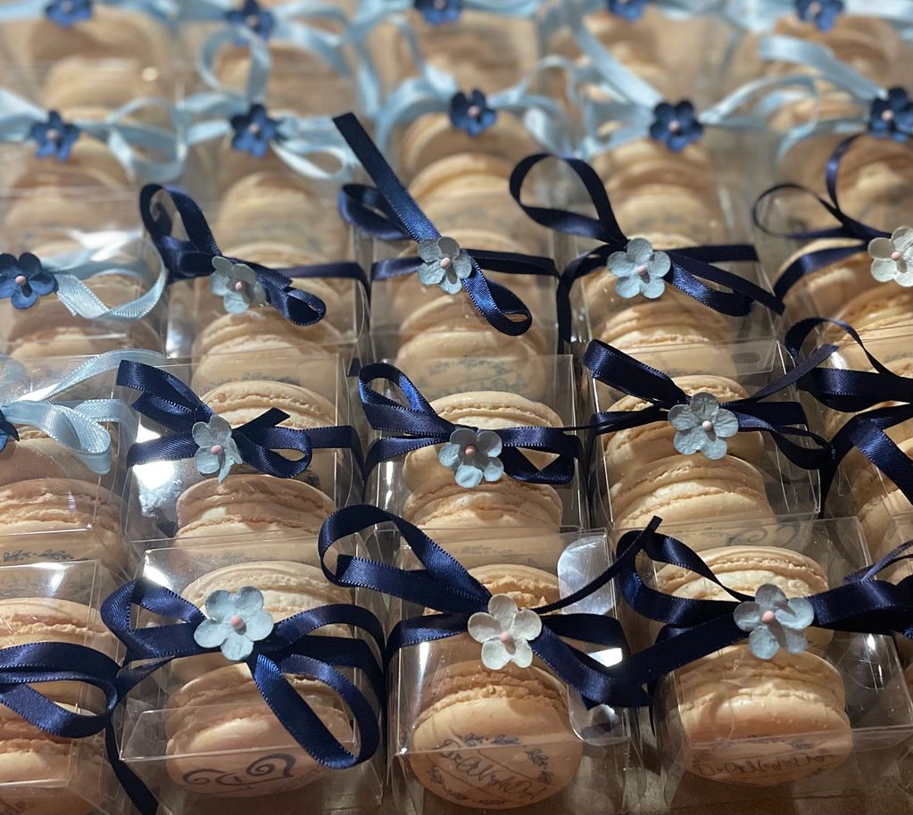 Macarons Blooming Buttercream