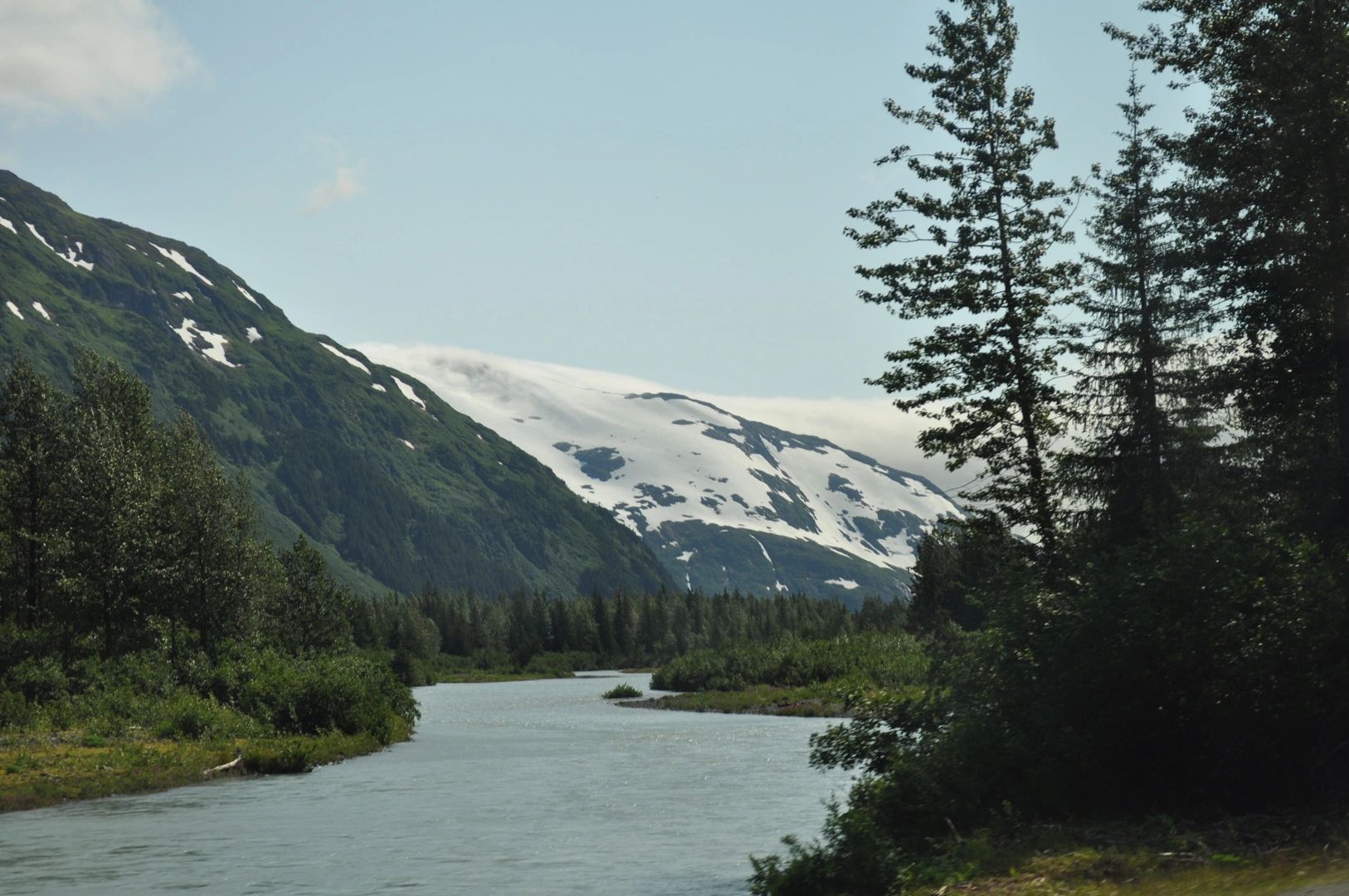 HOME [lonemooselodgealaska.com]