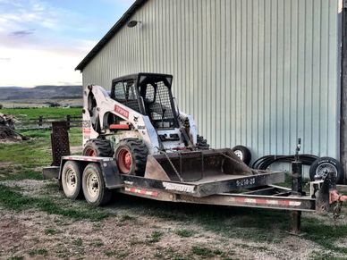 5250 Skid Steer for rent with Bucket or Forks. Daily, 5 days, weekly, and monthly rentals. Idaho