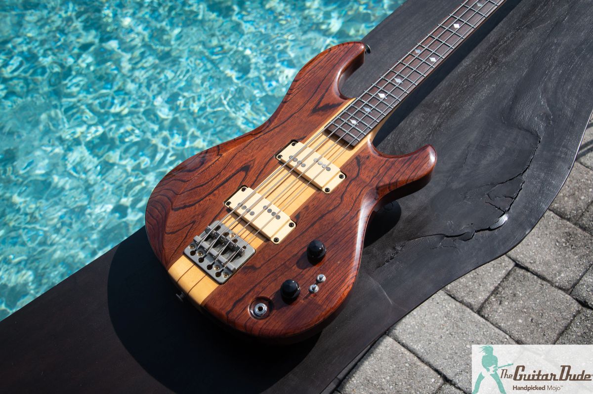 アリアプロⅡ ベースギター 中古 TSB-650 木目 中古ハードケース付