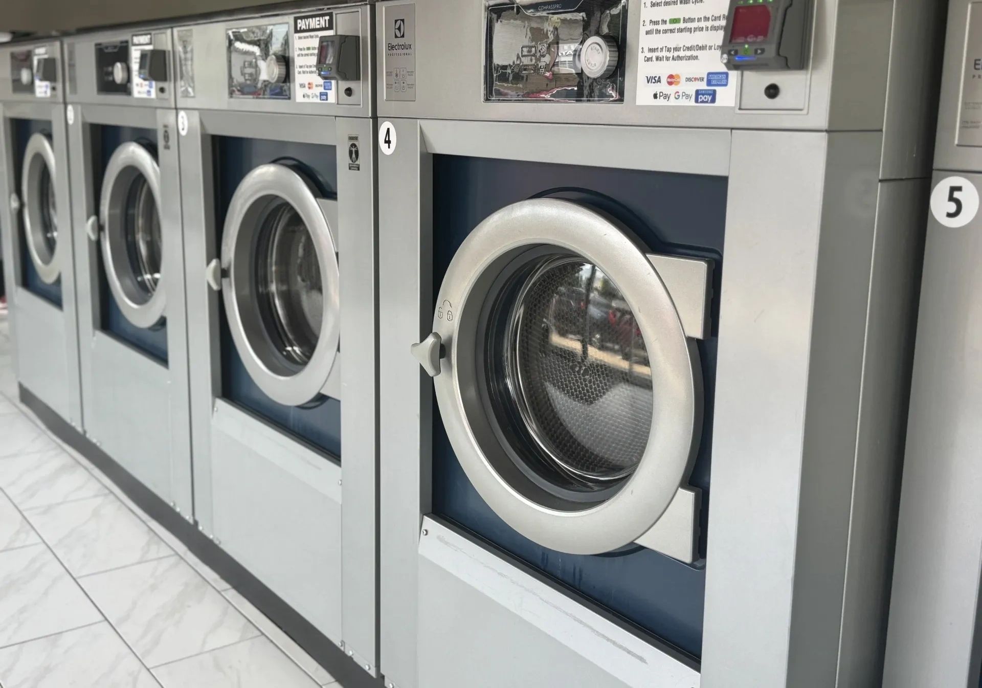 Master's Mark Dry Cleaners photo 3