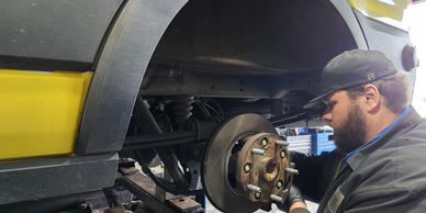 brake pads
brake drums
brake rotors
squeaking brakes
brake noise
brake service
brake replacement