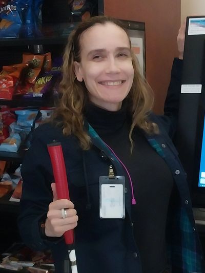 Lee smiling at market.