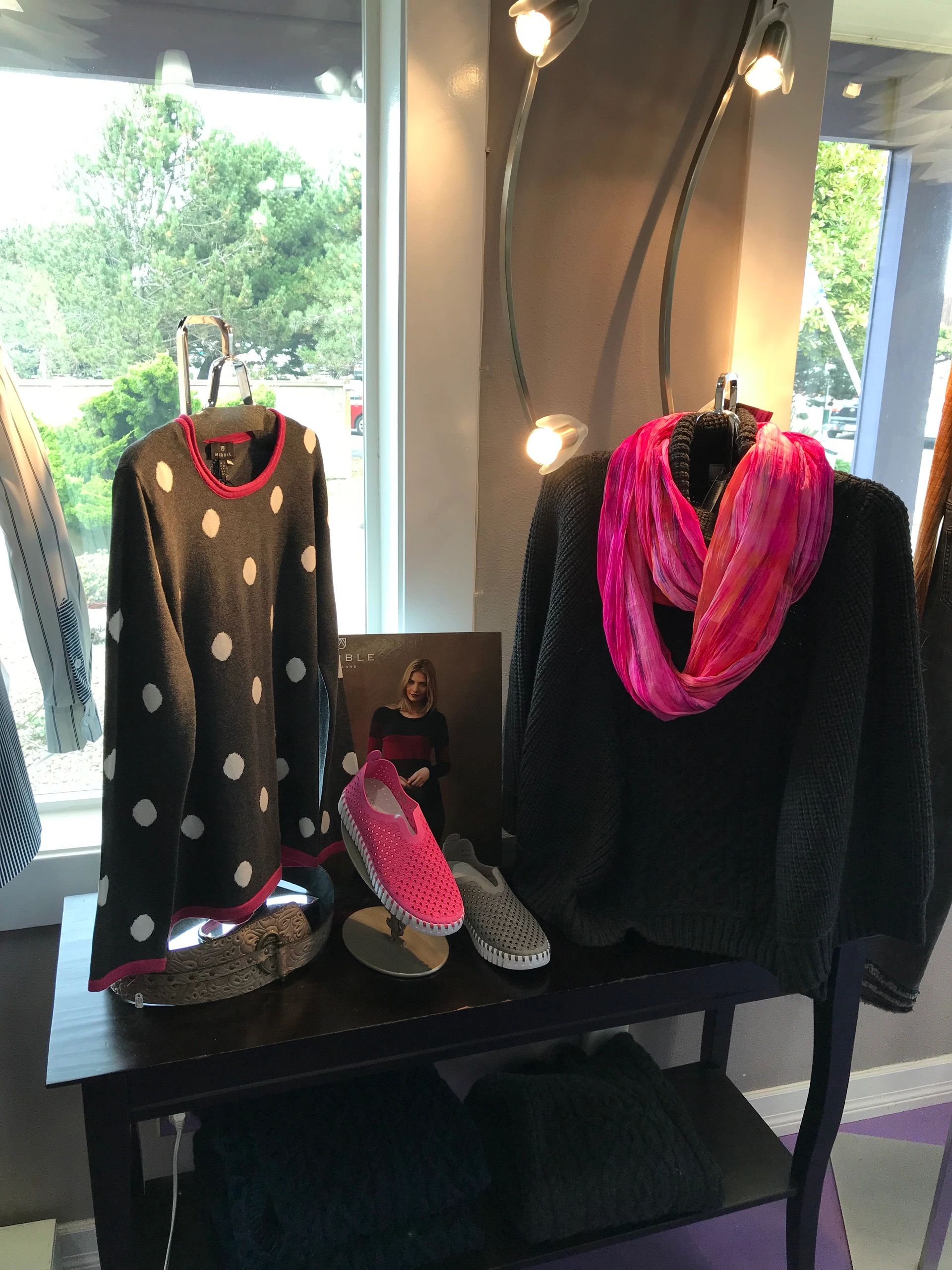 Devon's Boutique Devon’s Boutique, Devon’s BoutiqueBandon by the Sea