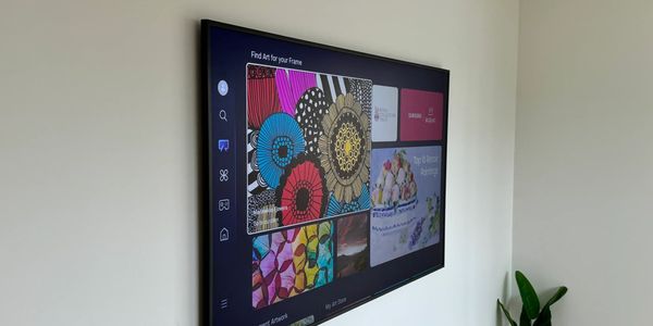 Custom installation, The frame,