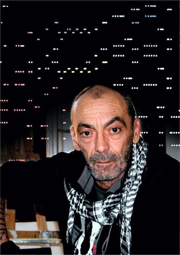 Italo Somma
Artista plástico, llegó a Tenerife en el 1994 desde entonces ha participado en muchas ex