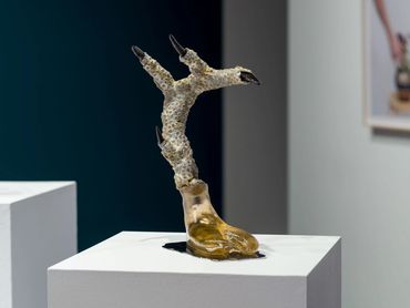 MEERA MARGARET SINGH 'Holding 4' 2023. 
