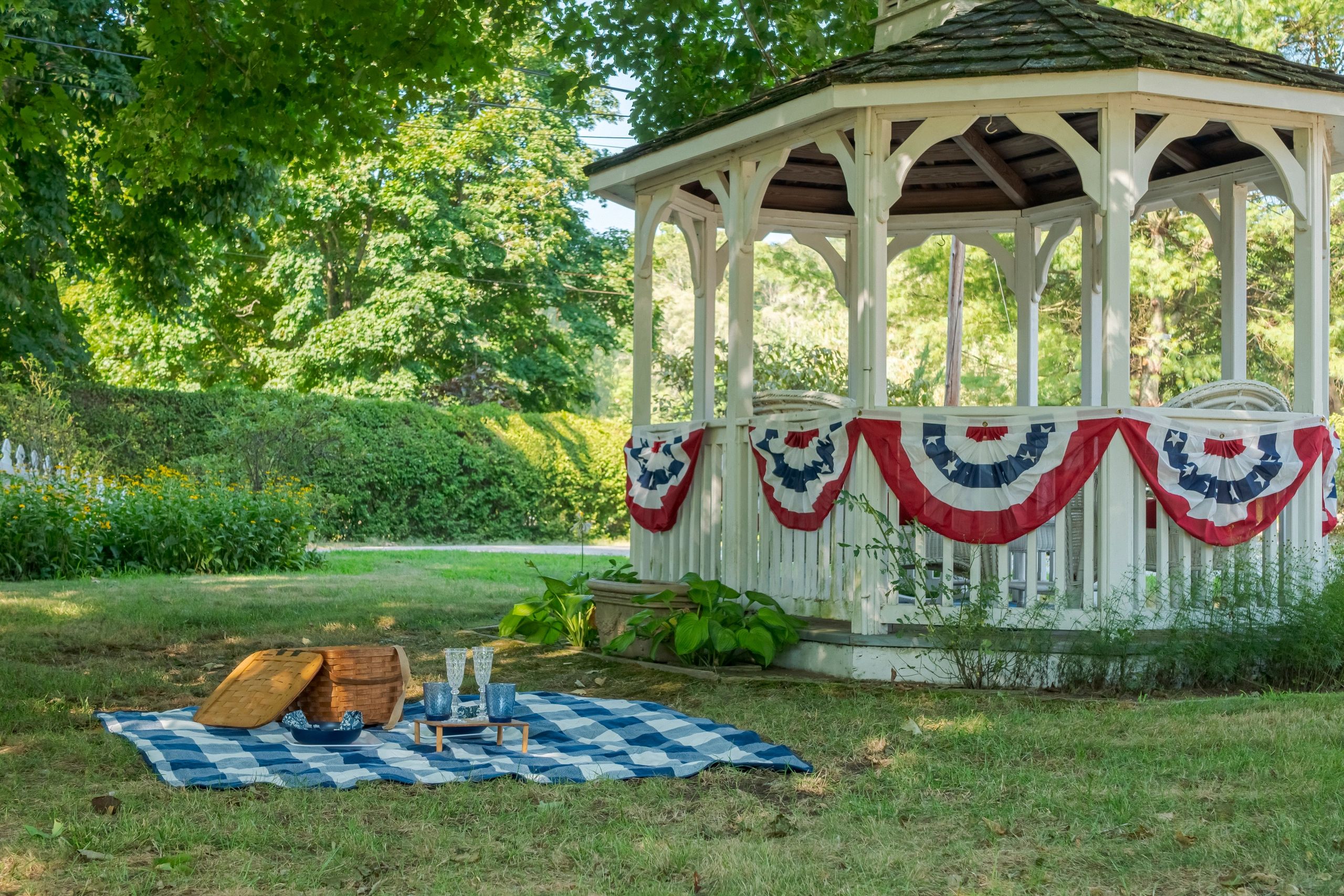 Mystic Vacation Rentals LLC Vacation Rental Mystic, Connecticut