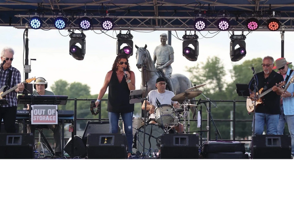 Petunia Festival - Dixon