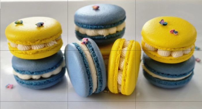 Lemon Meringue and Blueberry French Macarons 