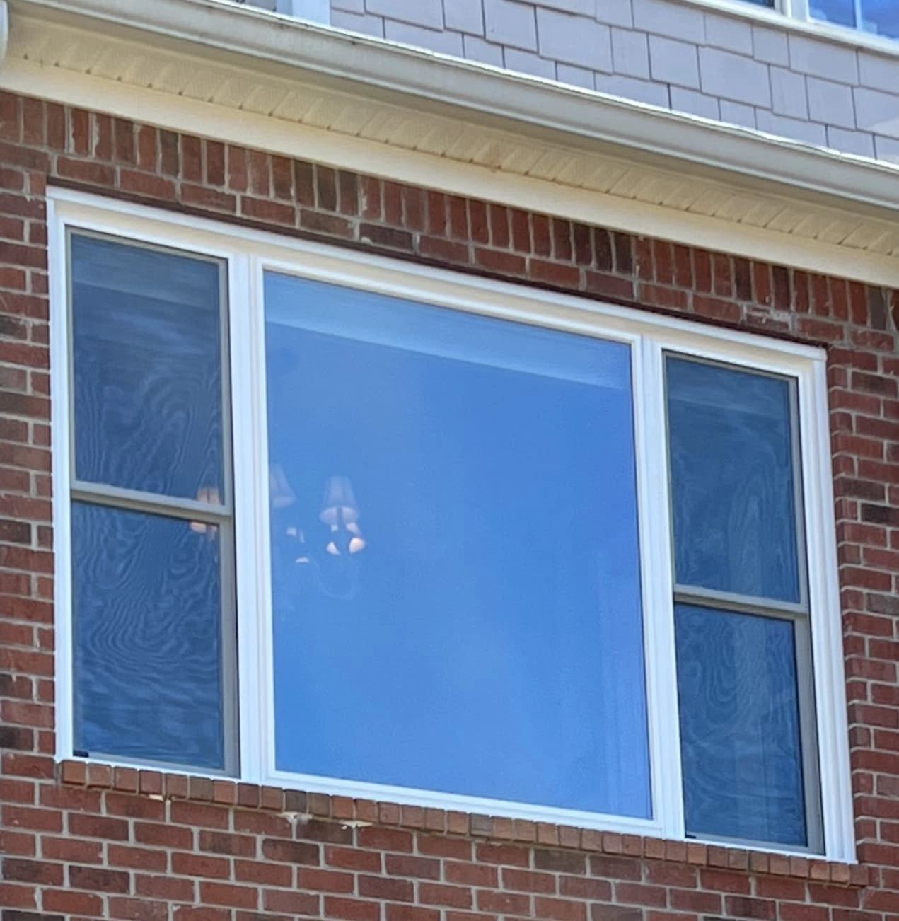 Double Hung Windows Vs. Single Hung Windows