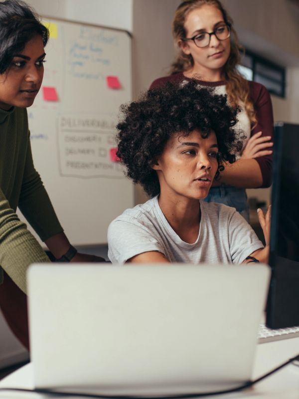 Women healthcare IT and technical IT workers