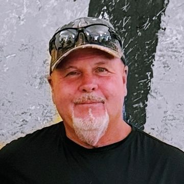 Dayspring deacon Roy Screws