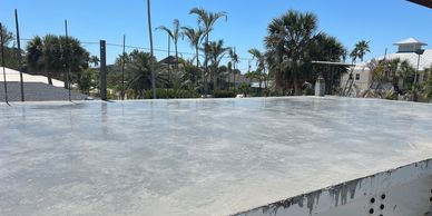 concrete contractor offering foundation slabs, grade beams, driveways, sidewalks, patios in Naples