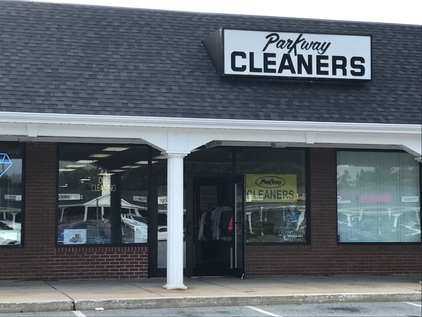 Parkway Dry Cleaners