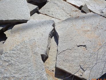 Silver Grey Quartz Flag Stone