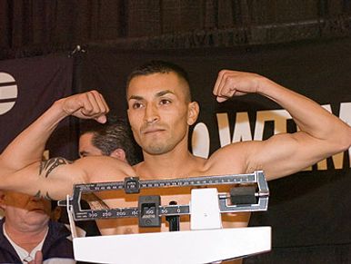 "El Pochito" was a power puncher with great skill in the ring. Very fun to watch!