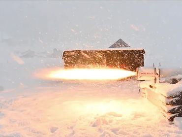 Designed, built and tested a hybrid rocket thruster and feed system.