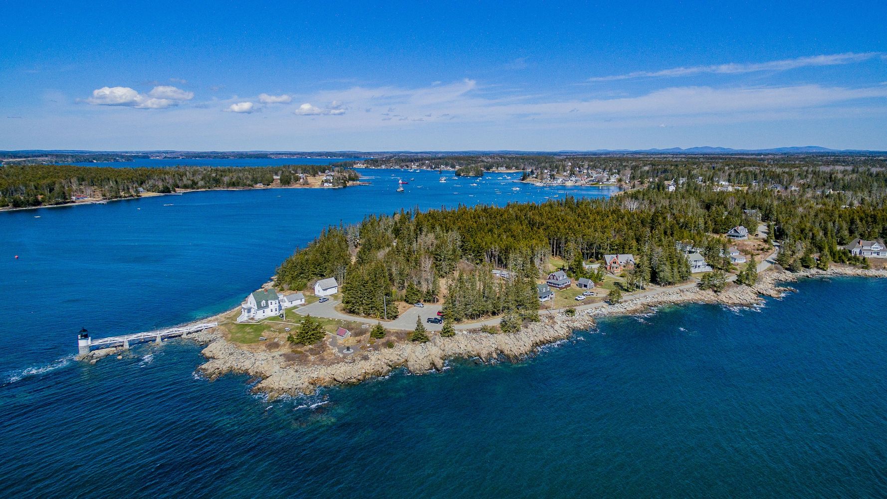 MARSHALL POINT LIGHTHOUSE PORT CLYDE MAINE - SAINT GEORGE REALTY WEBSITE IMAGE