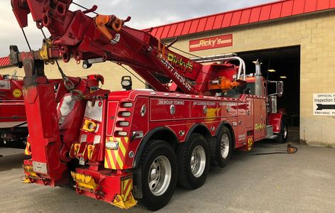 Towing | Hino Trucks