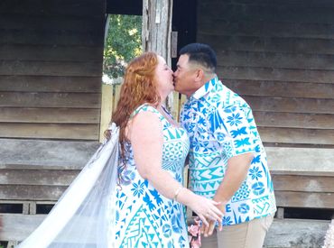 Anthony and Tammie married at their Kingsholme property