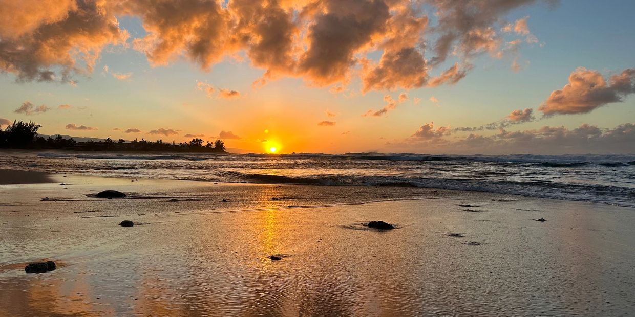 North Shore O'ahu, Hawai'i Sunset