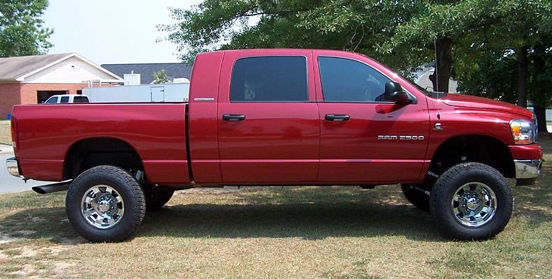 Dodge MegaCab with 6 lift