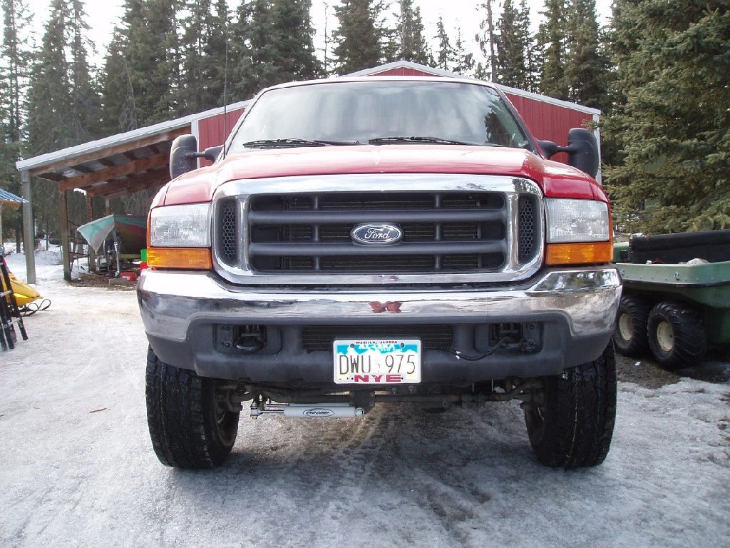 Front on Ford with 4 lift