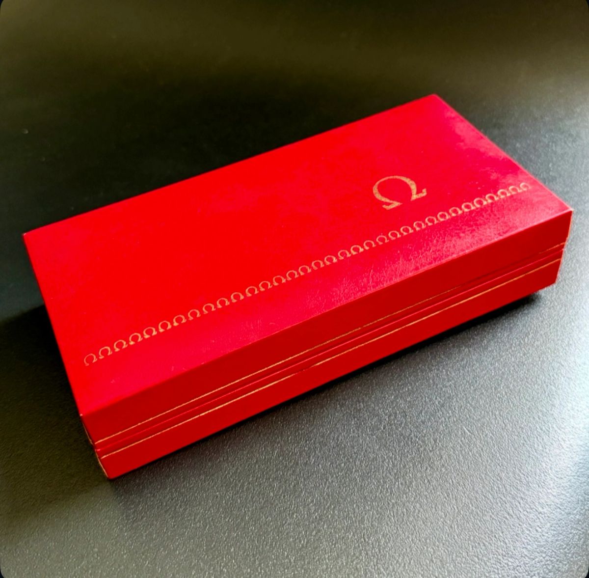 (Rare Collectible/Year 1950-60s) Vintage Omega Red Box for Speedmaster ...