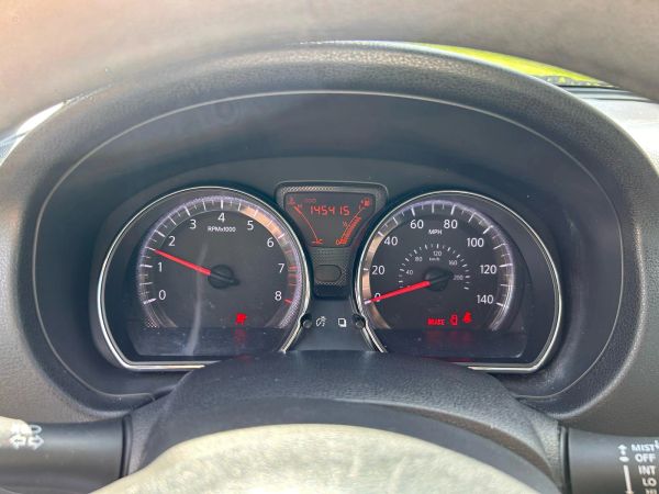 2013 Nissan Versa Sedan SV - Photo 6