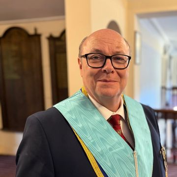 Worshipful Master
Iain Johnson
Masonry Baildon, Freemasonry in Bradford, West Yorkshire