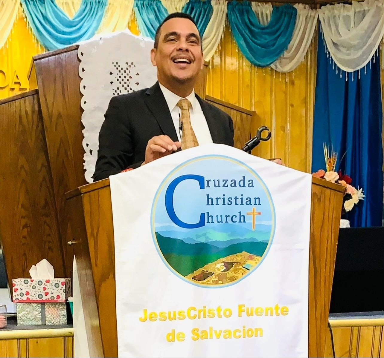 Pastor: Joel Melendez