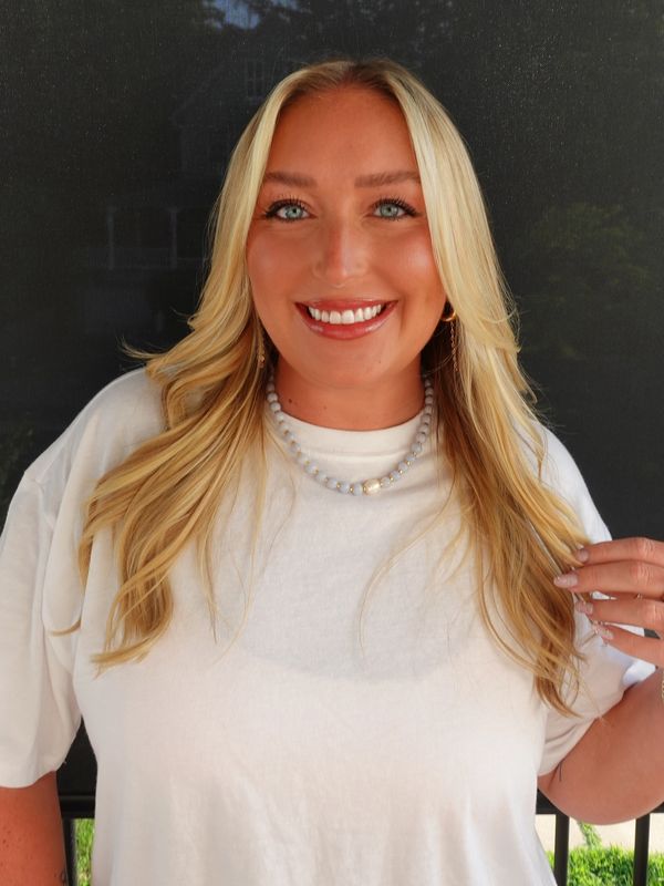 Master Hair Stylist Deanna Wisniewski at Platinum 954 Hair Salon, Fort Lauderdale