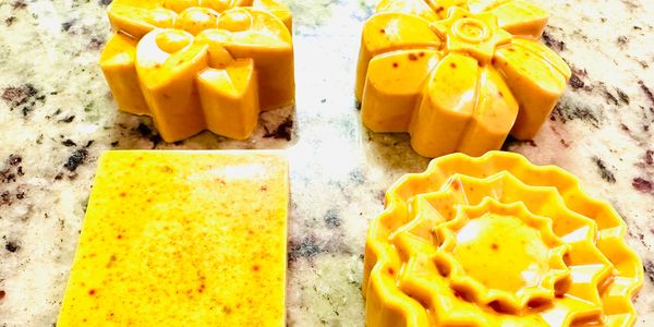 turmeric soap, jojoba oil, aloe vera, healthy, healthy soap, flower bar, flower bar soap