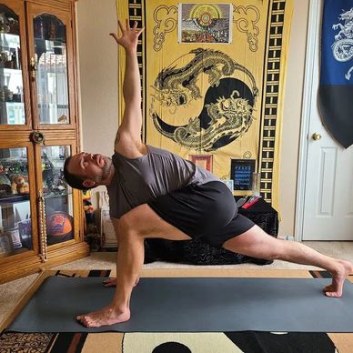 Yoga / Tai Chi / Qigong