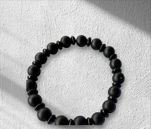 Black Onyx frosted Silver