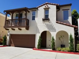 Three Bedroom, 3 Bathroom home in Torrance