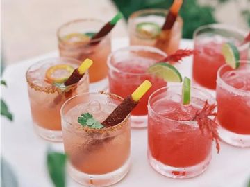 cocktails with garnish