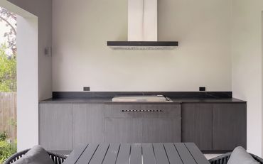 Alfresco Cabinetry with built in gas BBQ. LI Surfaces, Salice, Dekton