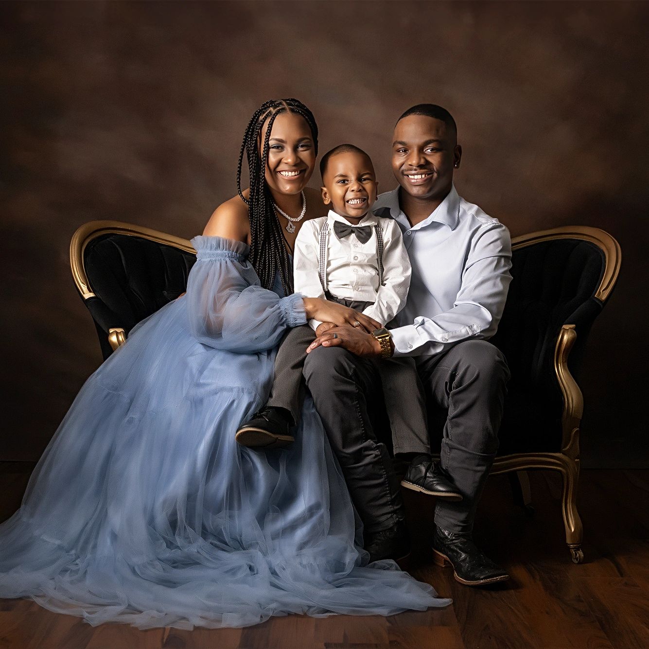 Houston family photographer capturing timeless portraits in our local photography studio
